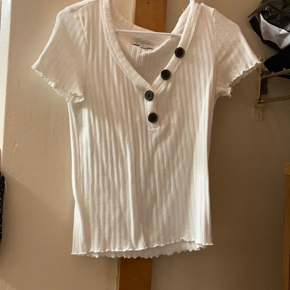 White button up crop top AE